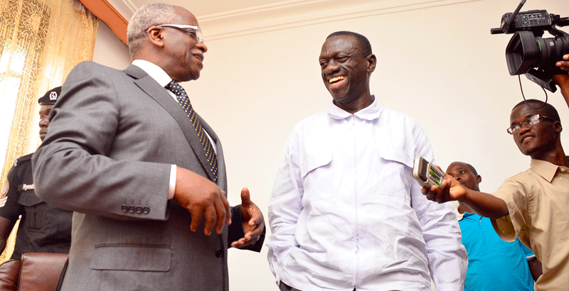 Presidential candidates Amama Mbabazi and Kiiza Besigye