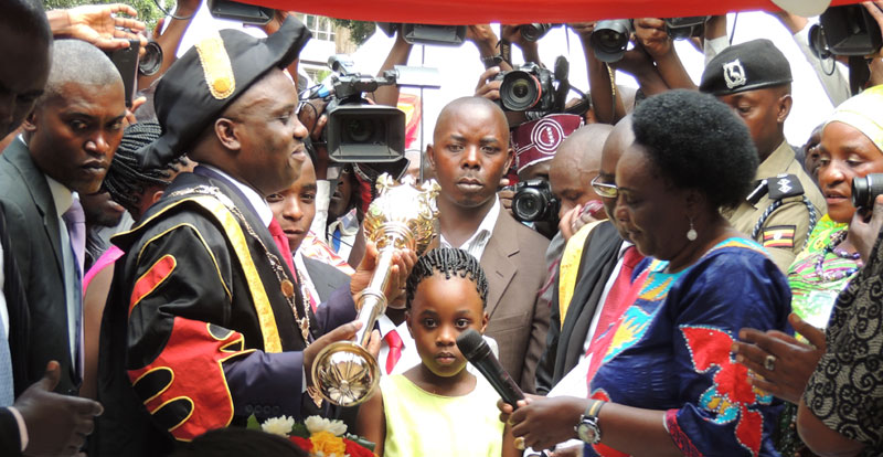 Lukwago-4