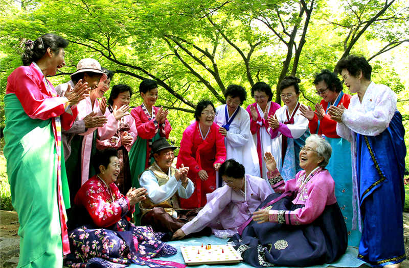 Elderly people in a game