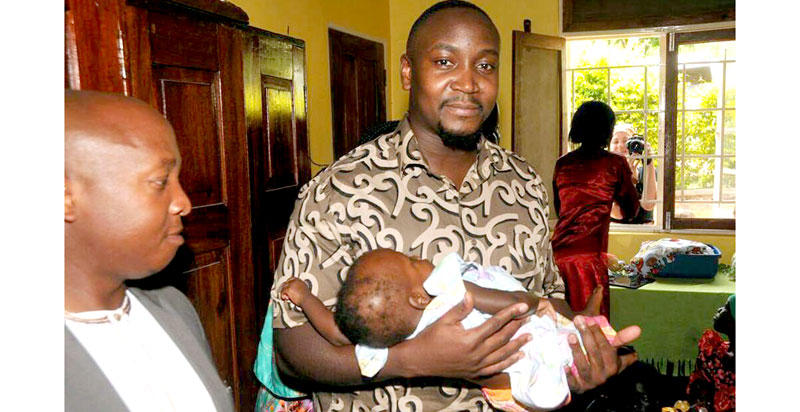 Kyabazinga-launching-immunization-at-Kigandalo-health-centre